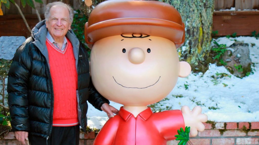 Fallece el productor de especiales de Charlie Brown y Garfield, Lee