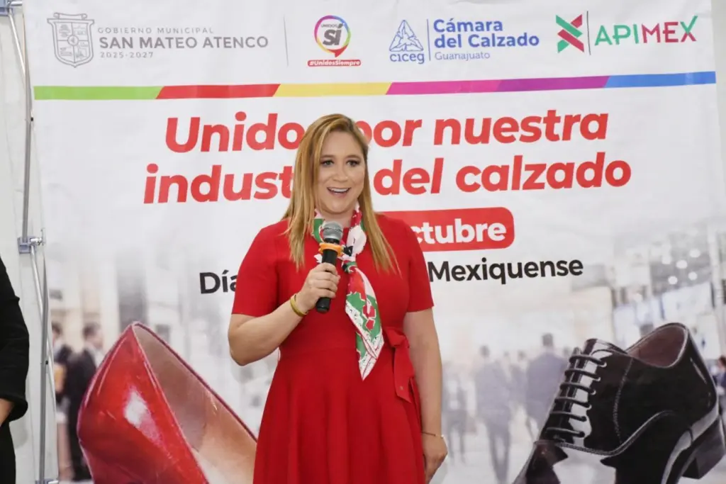 Productores de calzado de San Mateo Atenco durante la feria ANPIC 2026